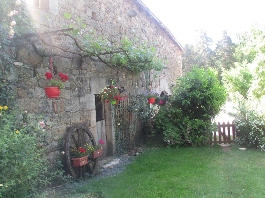Lacapelle-Marival Ecuries De Saint Maurice- Maison D'Hotes De Gondou מראה חיצוני תמונה
