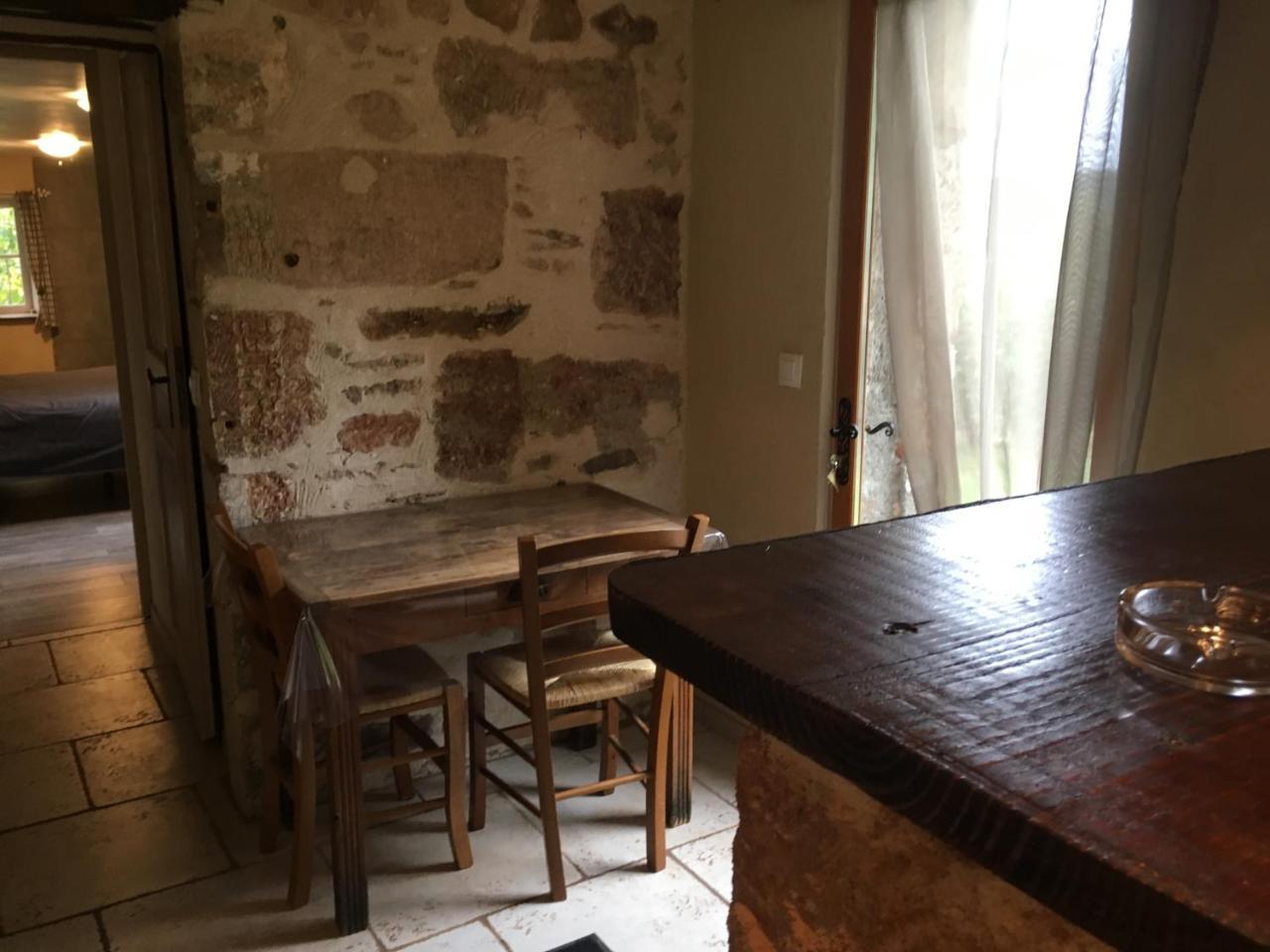 Lacapelle-Marival Ecuries De Saint Maurice- Maison D'Hotes De Gondou מראה חיצוני תמונה